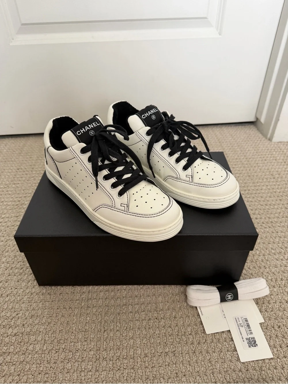 Chanel Women’s White/Black Leather Low-Top Sneakers